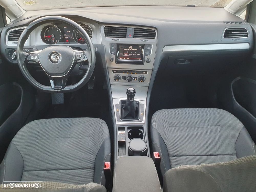VW Golf Variant 1.6 TDi BlueMotion Confortline - 43