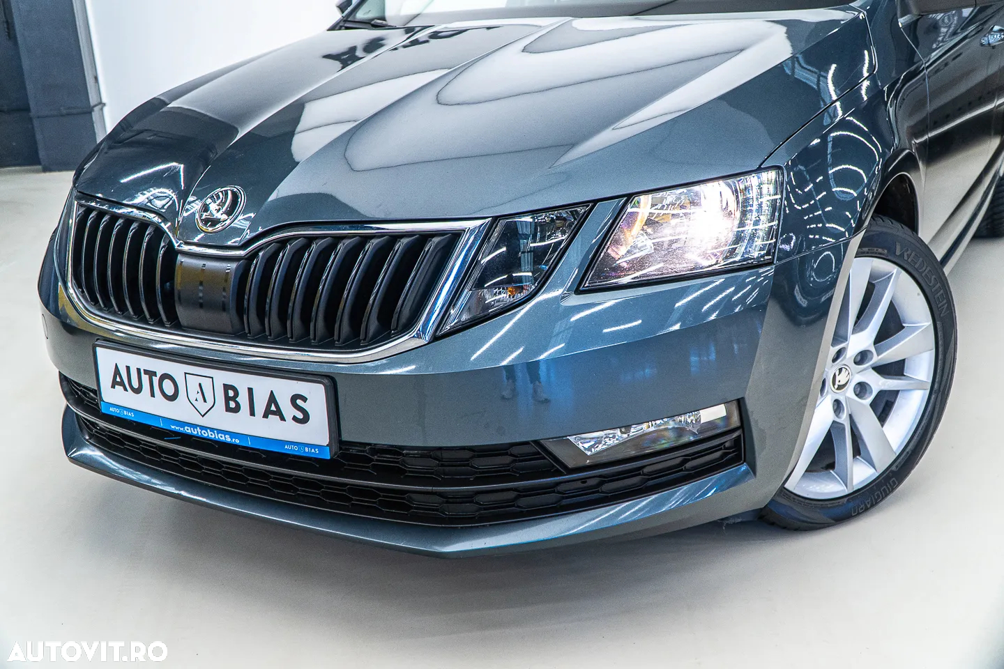 Skoda Octavia Combi Diesel 1.6 TDI DSG Style - 11