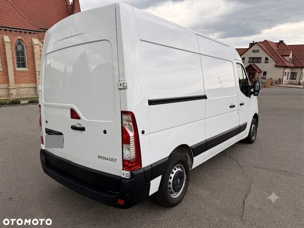 Renault Master L2H2  2.3 136KM - 5