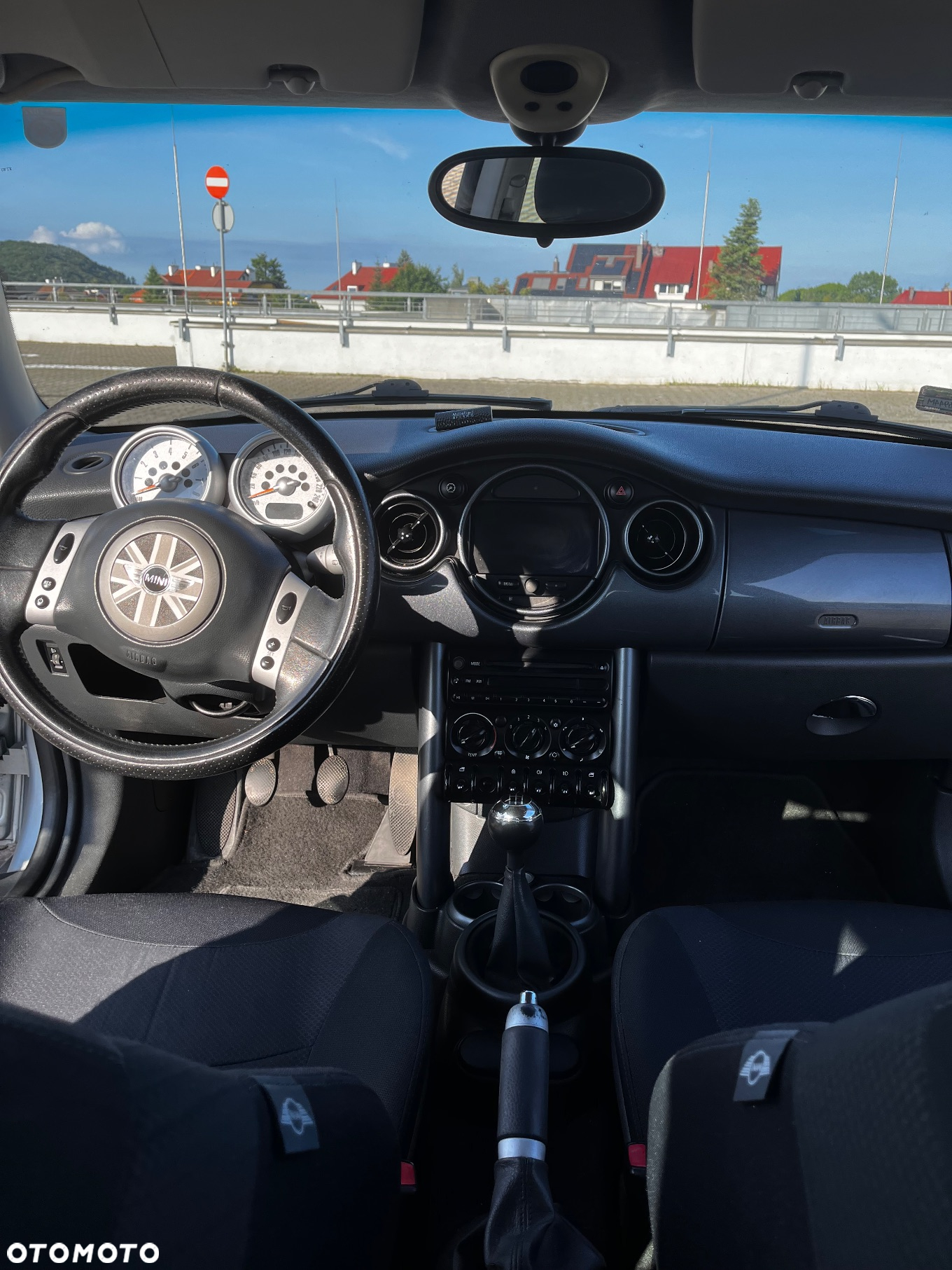 MINI Cooper Standard - 17