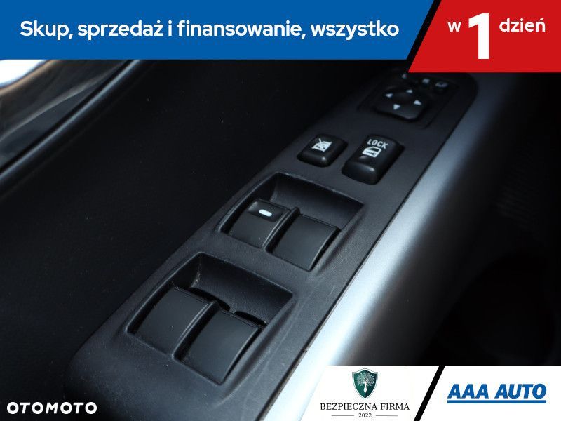 Mitsubishi Outlander - 18