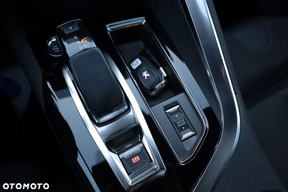 Peugeot 3008 225 e-EAT8 GT Pack - 15
