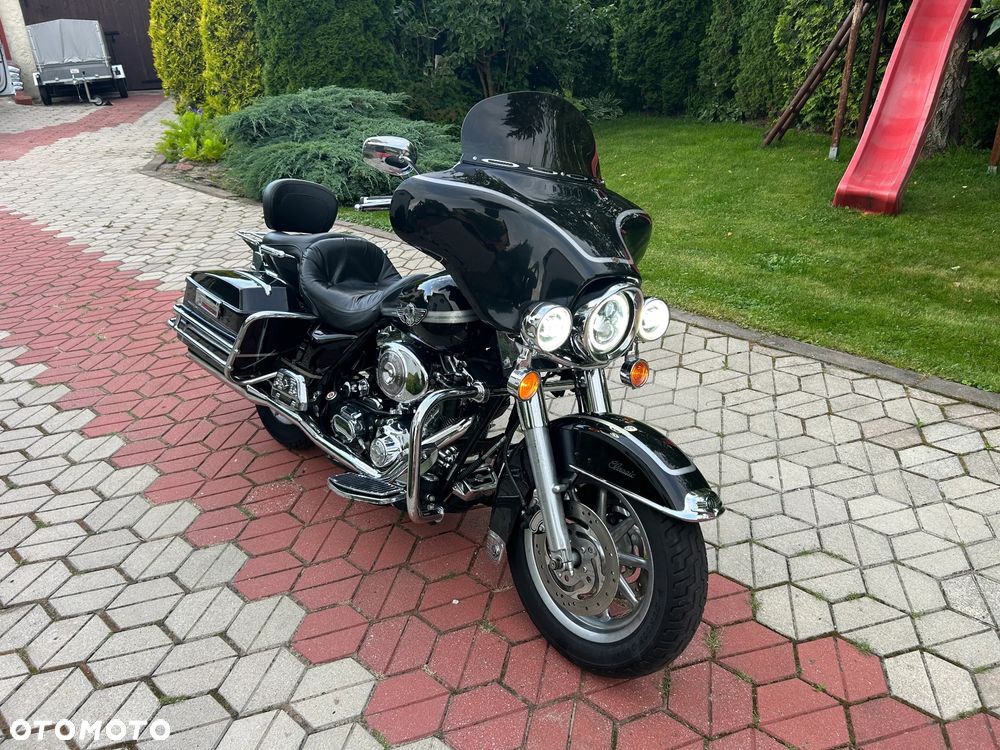 Harley-Davidson FLH Electra Glide - 2