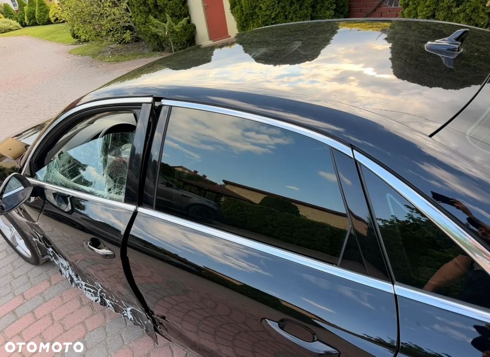 Audi A4 Limousine 40 TFSI quattro S tronic - 12