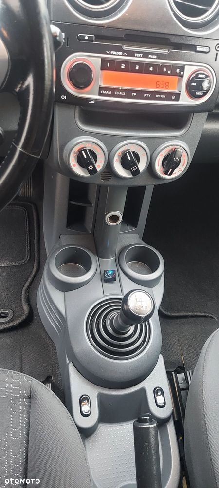 Mitsubishi Colt 1.3 Intense - 5