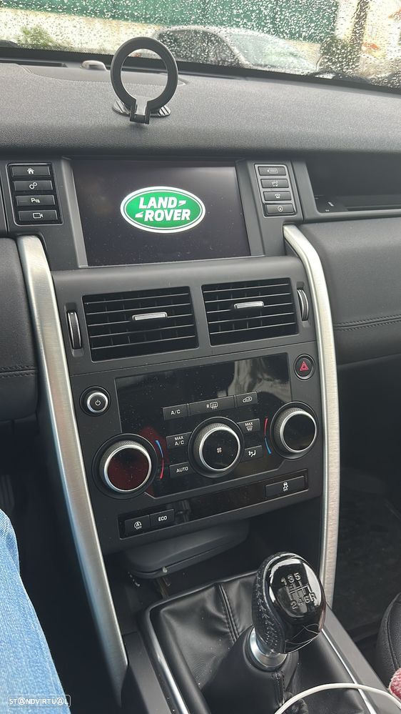 Land Rover Discovery Sport 2.0 eD4 HSE - 15