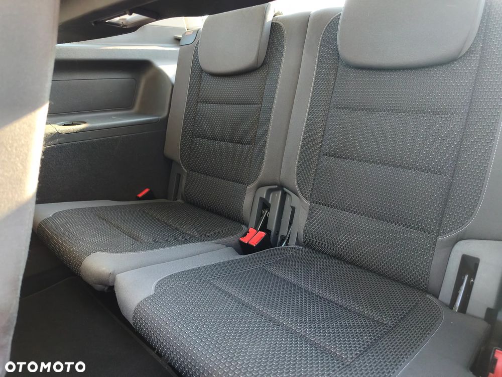 Volkswagen Touran 1.4 TSI Life - 32