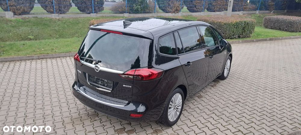 Opel Zafira - 12