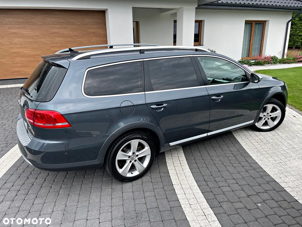 Volkswagen Passat Alltrack 2.0 TDI BlueMotion Technology - 10