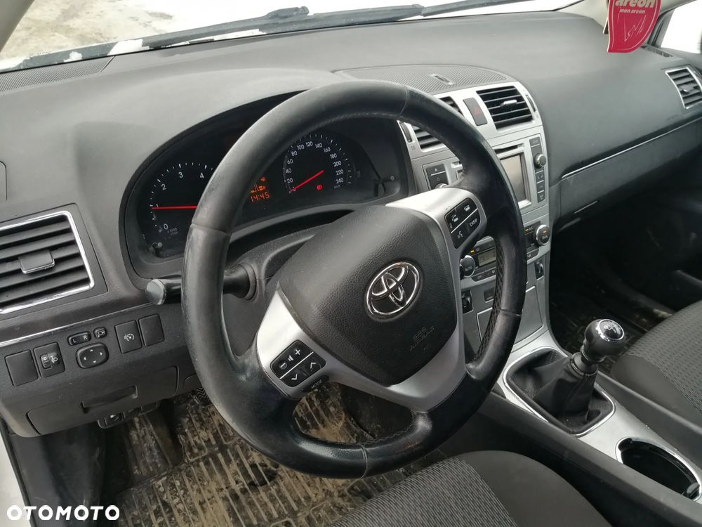 Toyota Avensis 2.0 D-4D Active - 15