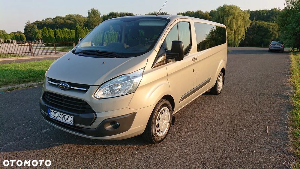 Ford Tourneo Custom - 6