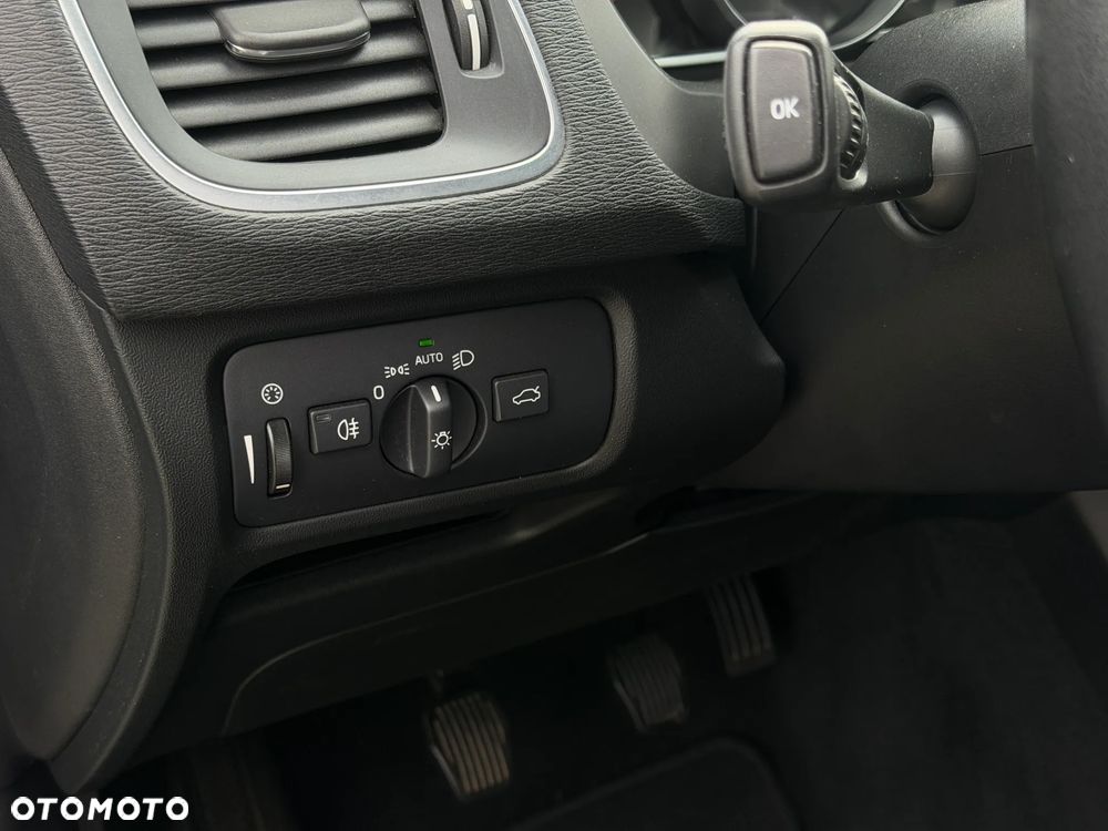 Volvo V40 Cross Country D3 Summum - 21