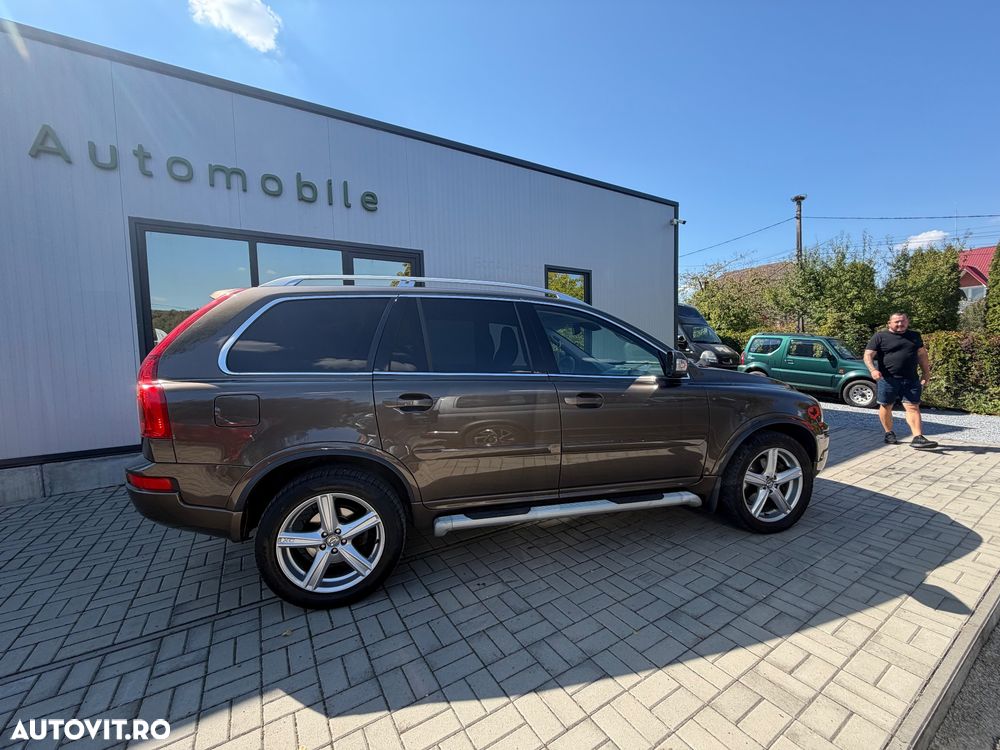 Volvo XC 90 D5 AWD Geartronic Momentum - 18