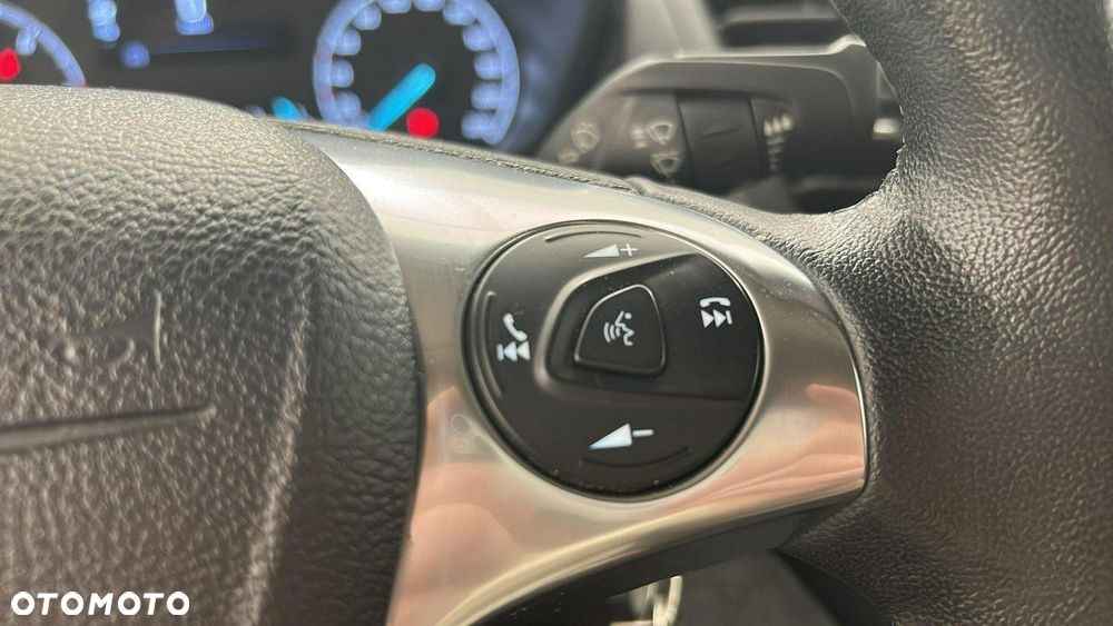 Ford Transit Connect - 19