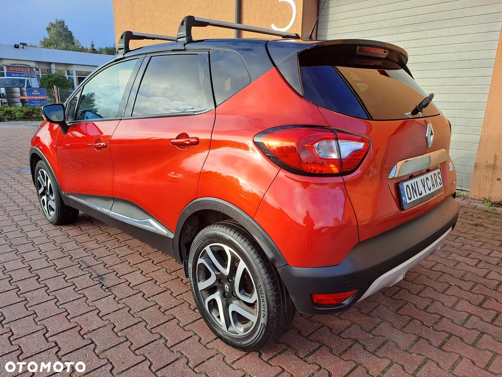 Renault Captur 0.9 Energy TCe Helly Hansen - 32