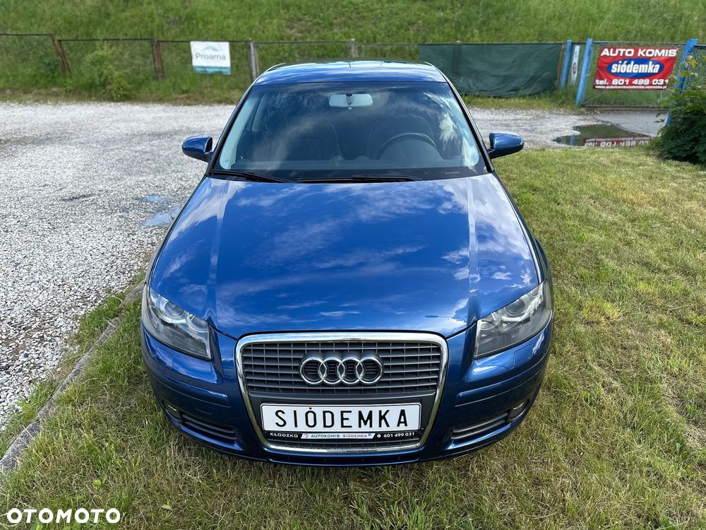 Audi A3 Sportback 2.0 TDI Ambiente - 3