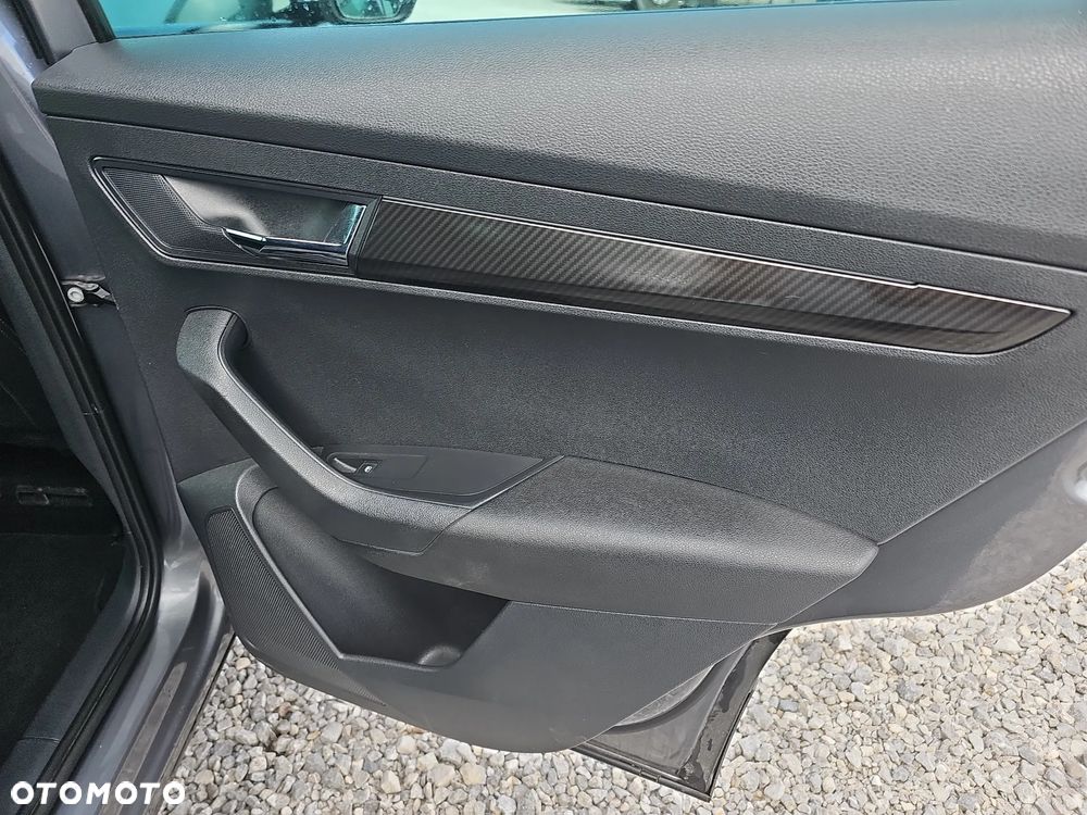 Skoda Karoq 1.5 TSI ACT Sportline DSG - 23