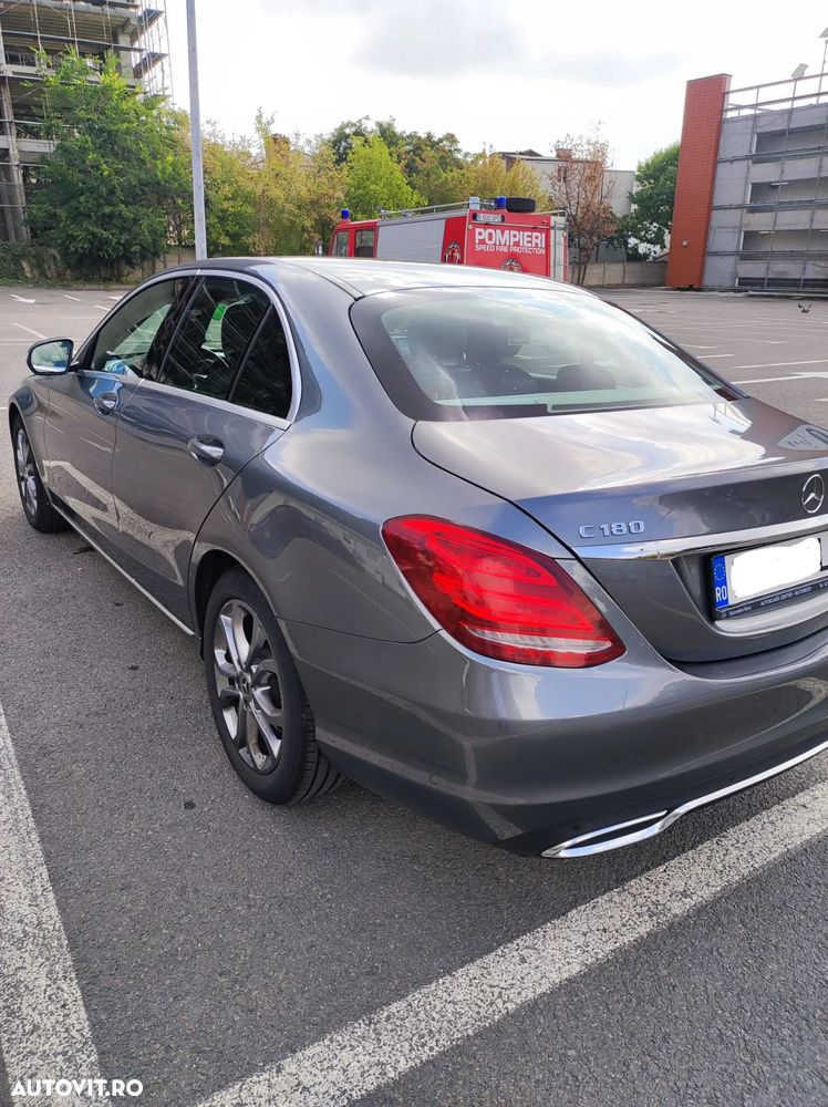 Mercedes-Benz C - 4