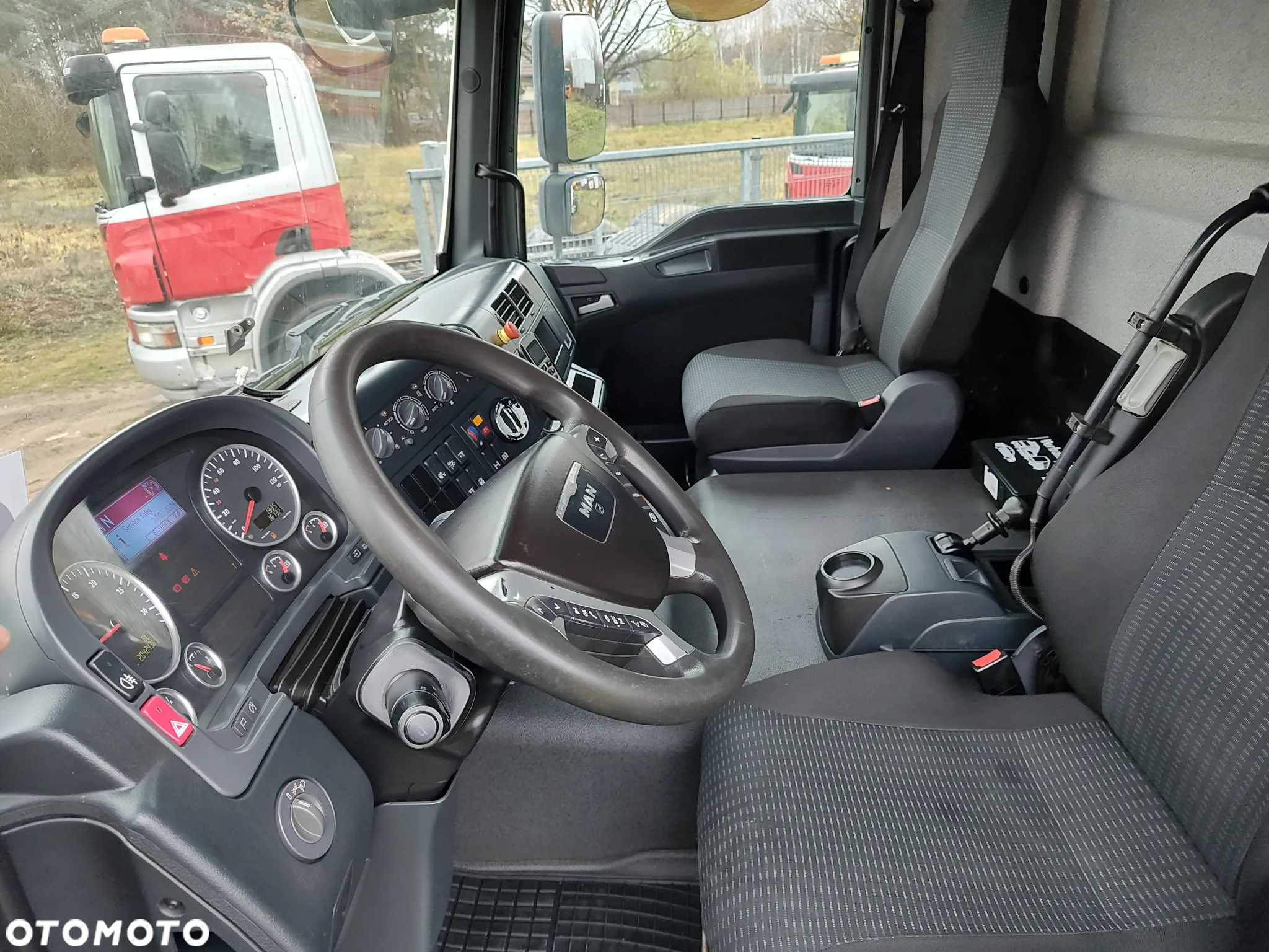 MAN TGM 26.340 - 9