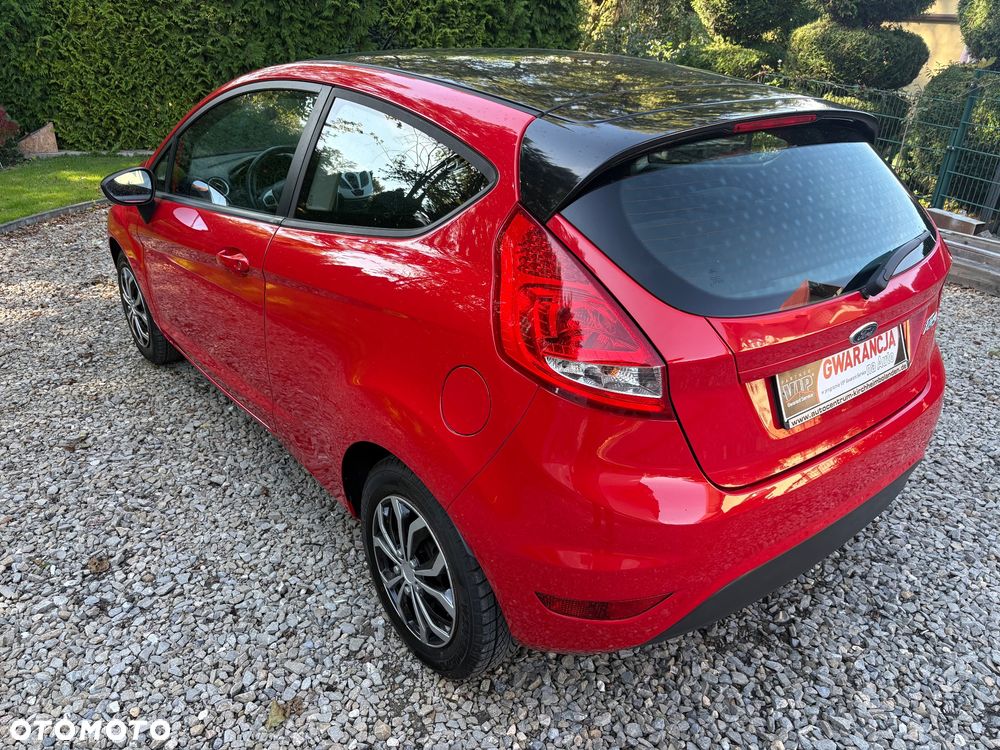 Ford Fiesta - 12