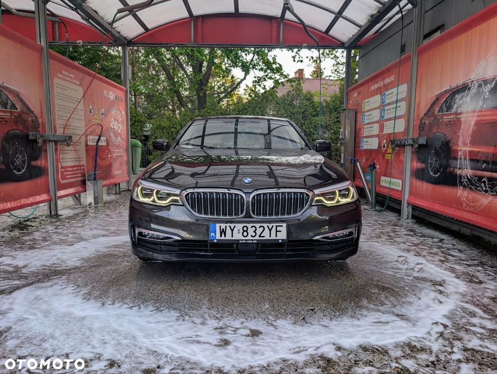 BMW Seria 5 530e iPerformance Luxury Line - 19