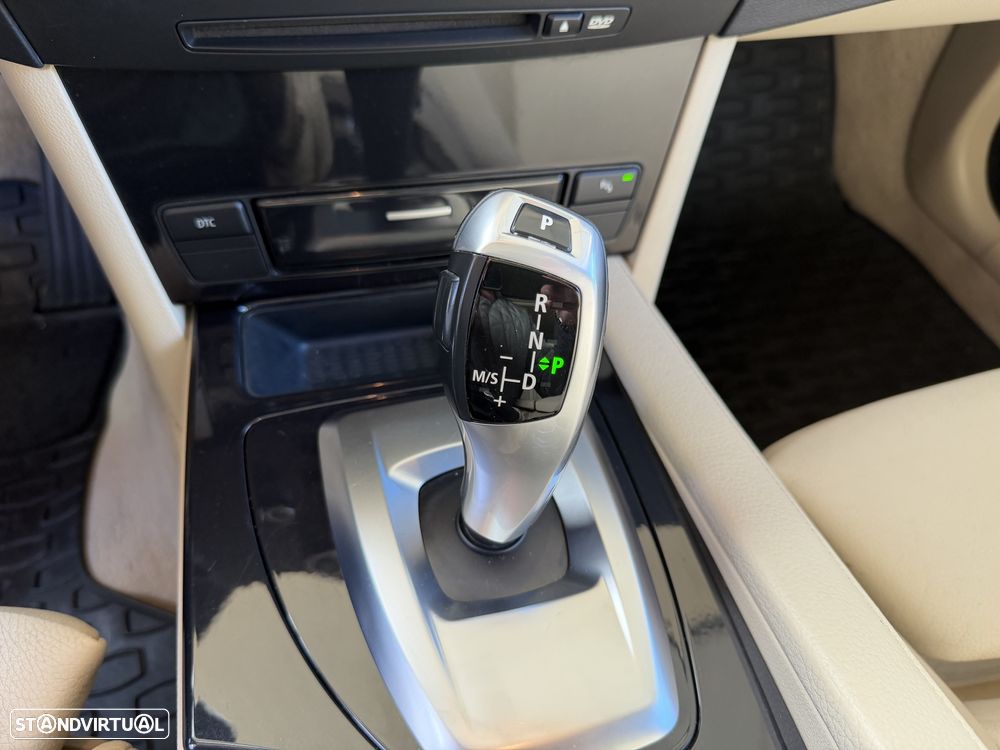 BMW 530 dA xDrive Executive - 35