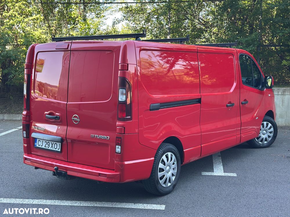 Opel Vivaro - 8
