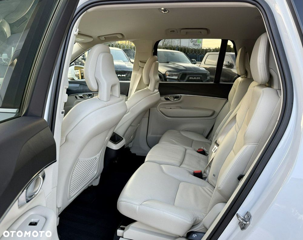 Volvo XC 90 B5 D AWD Geartronic Inscription - 10