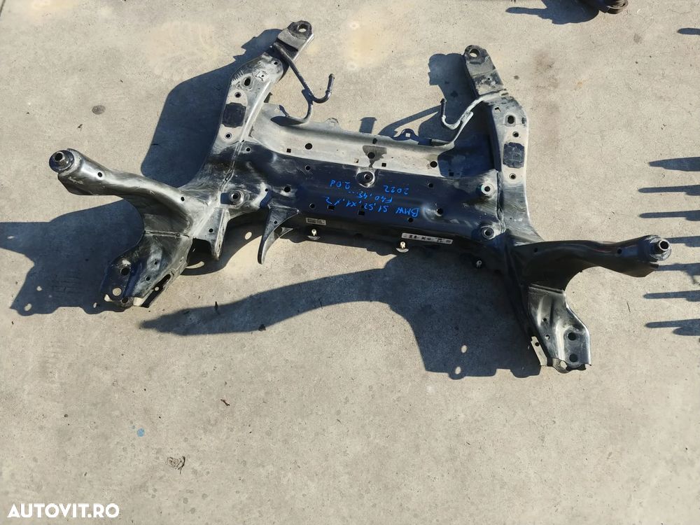 jug cadru motor 2.0 d bmw seria 1 f40 f45 2022  6872729-05 - 4