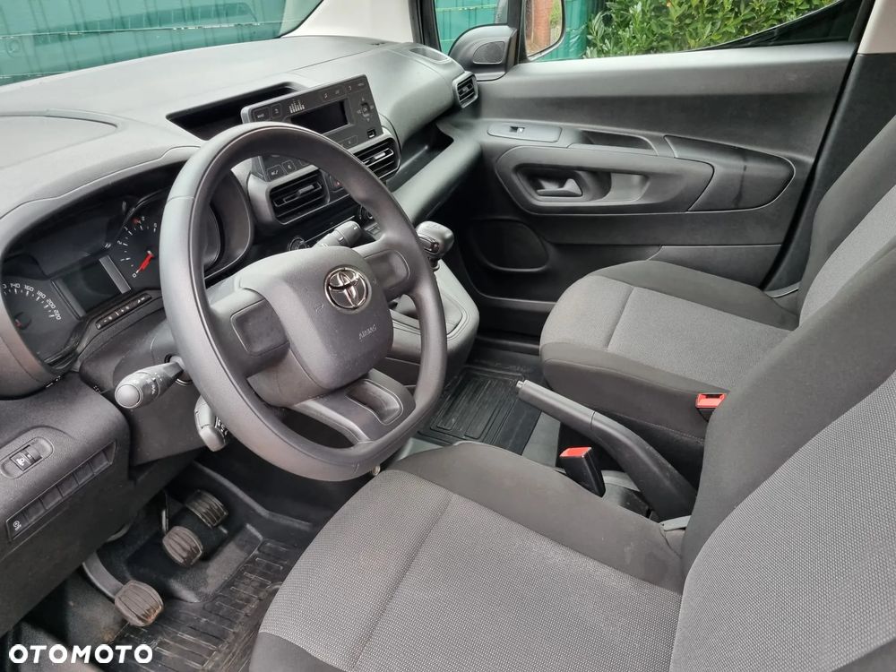 Toyota Proace City 1.5 D-4D - 16