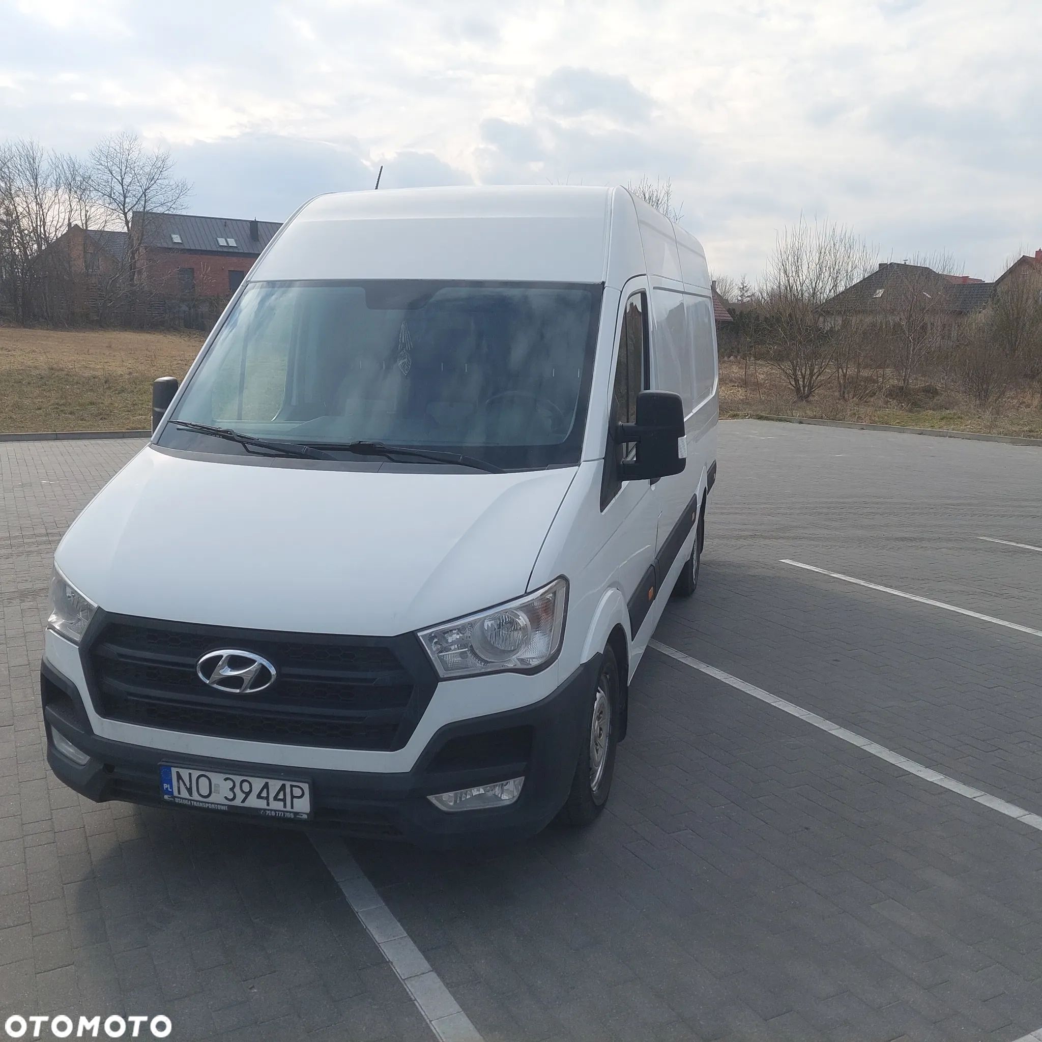 Hyundai h350 - 1