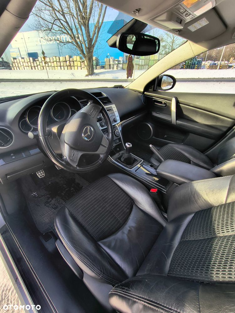 Mazda 6 - 8