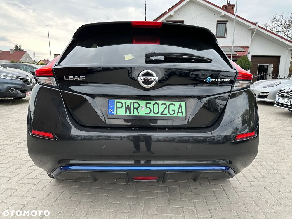 Nissan Leaf - 35