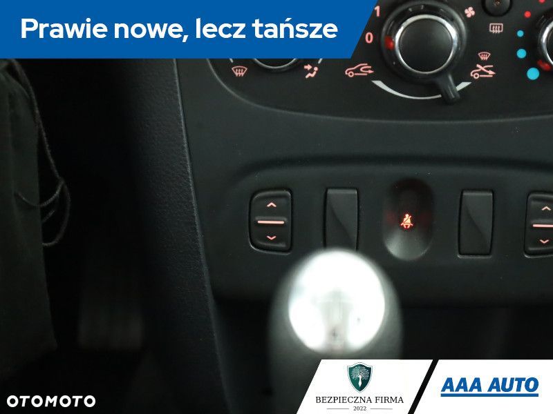 Dacia Sandero - 12