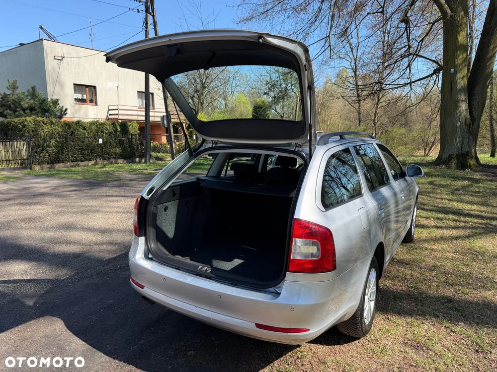 Skoda Octavia 1.6 TDI DPF 4x4 Ambition - 23