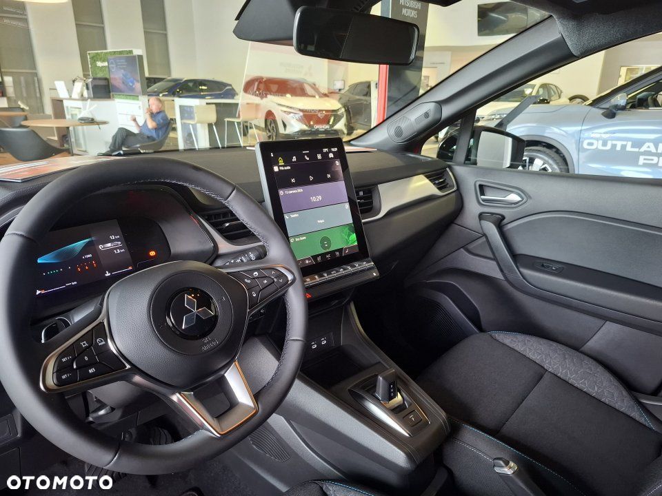 Mitsubishi ASX - 10