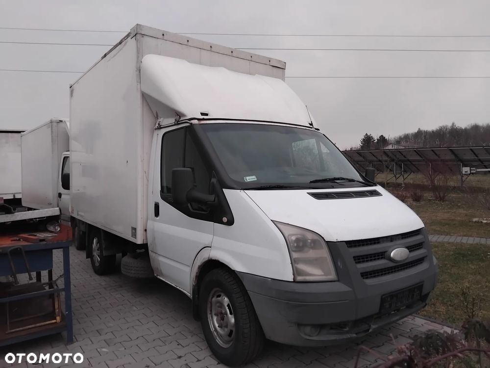 Ford Transit - 1