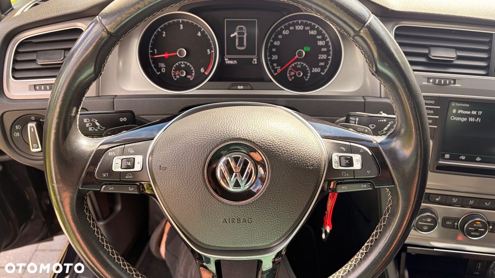 Volkswagen Golf 2.0 TDI BlueMotion Technology DSG Lounge - 6