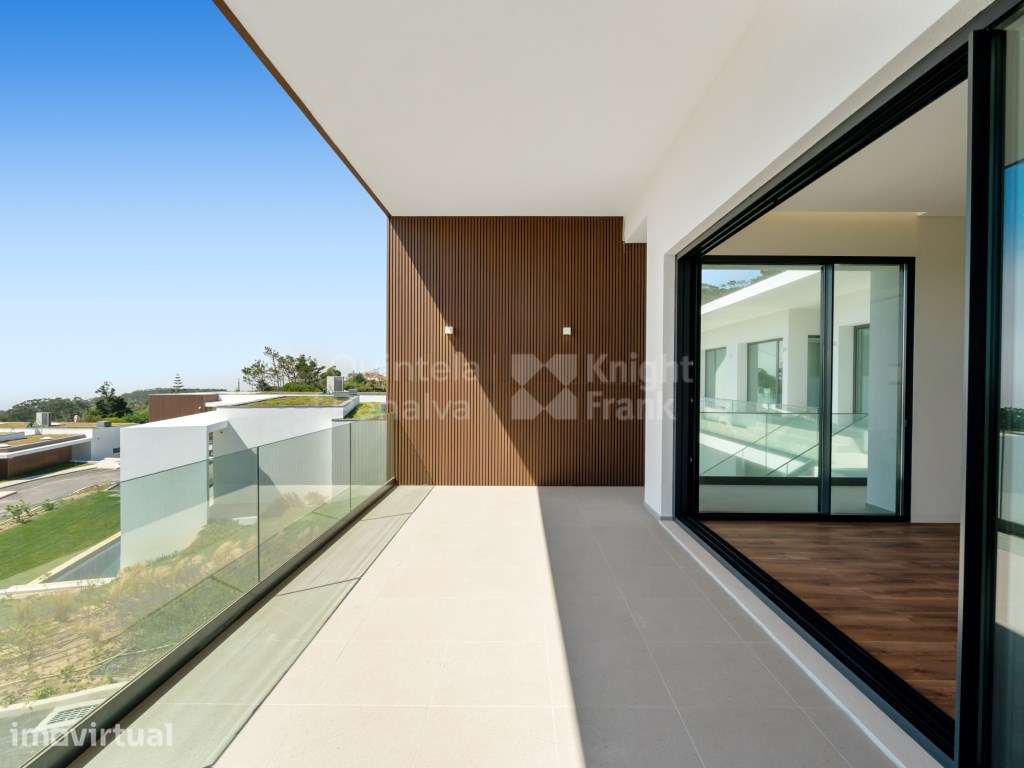 Moradia T5 com piscina privativa e vista mar na Azoia em Sintra - Grande imagem: 2/46