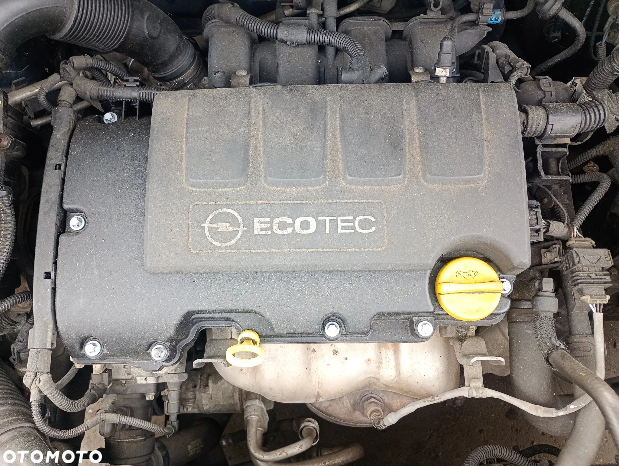 OPEL CORSA D 1,2 16V A12XER silnik w aucie do odpalenia - 1