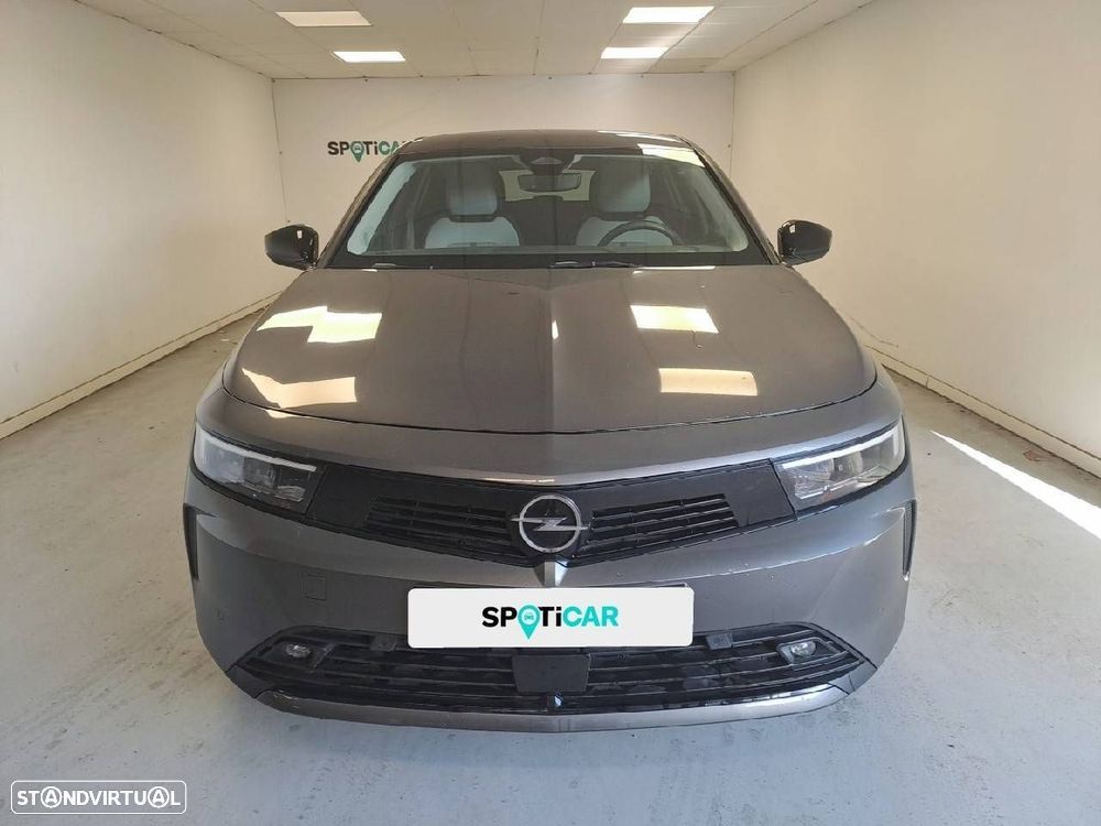 Opel Astra 1.5 D Elegance Aut. - 2