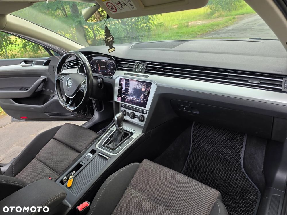 Volkswagen Passat 2.0 TDI BMT Comfortline DSG7 - 25