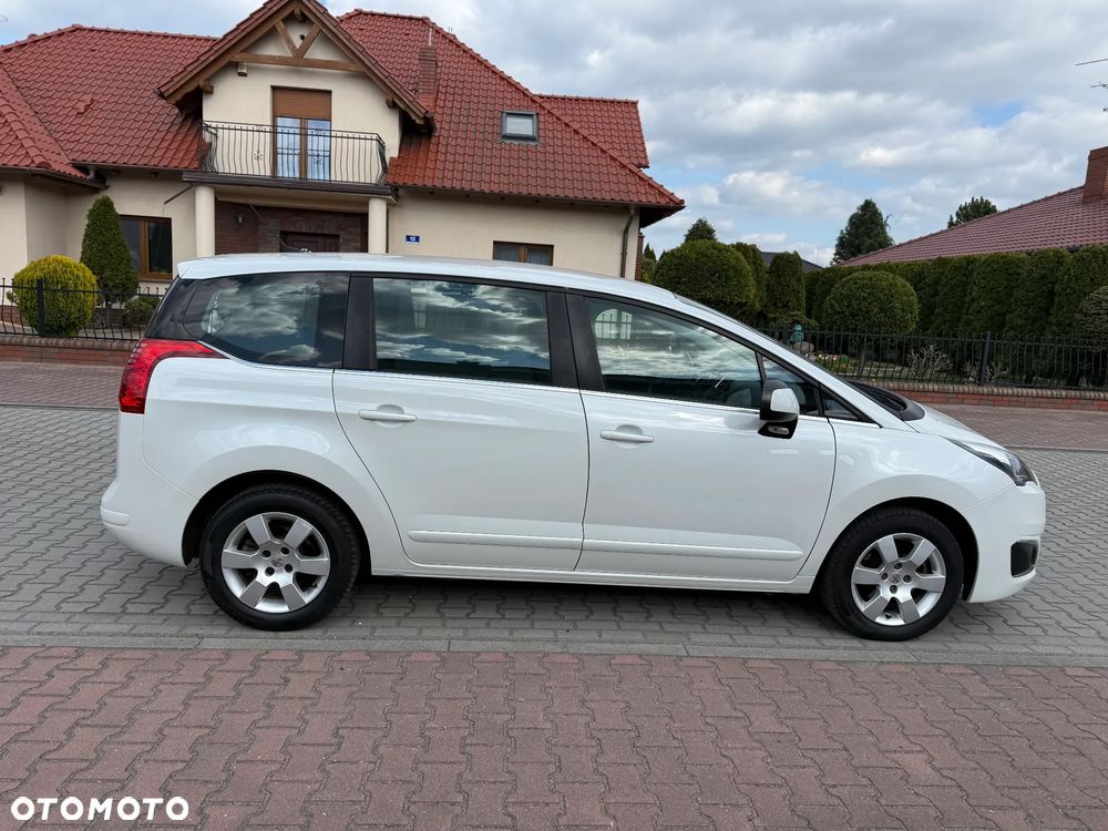 Peugeot 5008 - 21