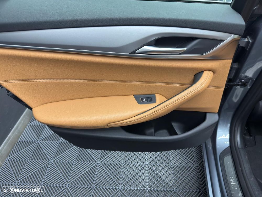 BMW 520 d Line Luxury Auto - 43