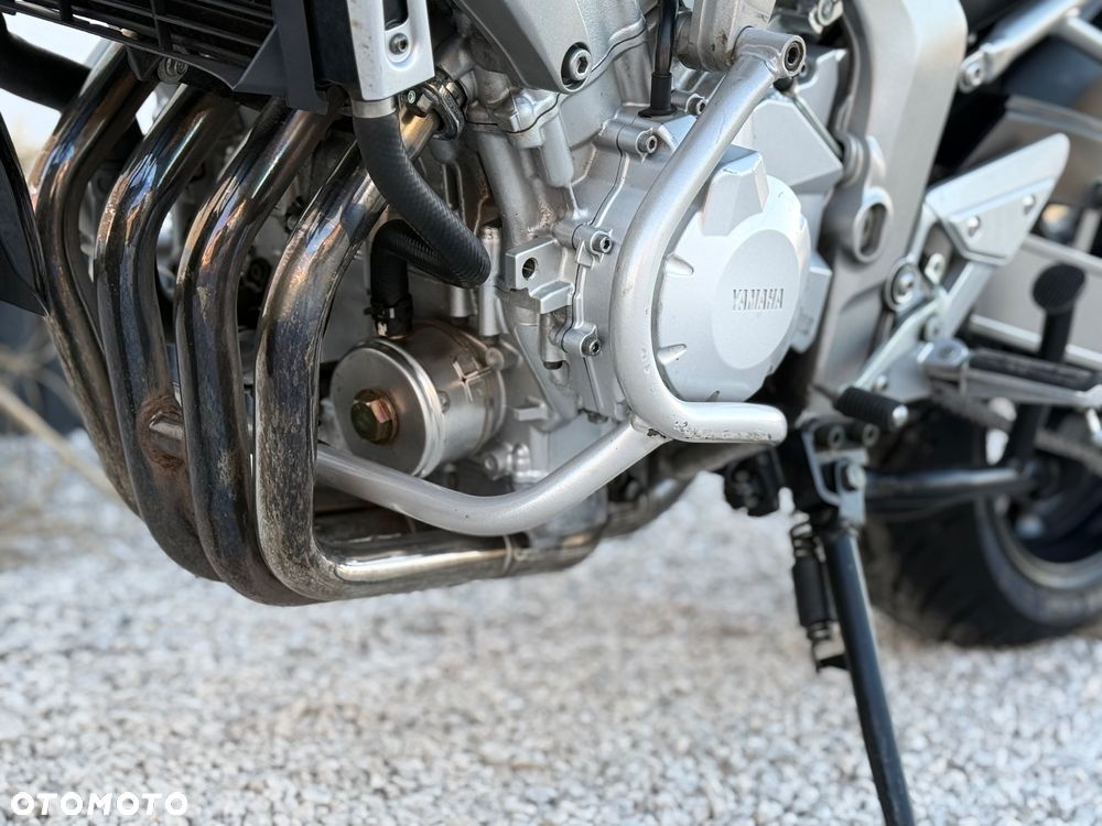 Yamaha FZ6 - 10