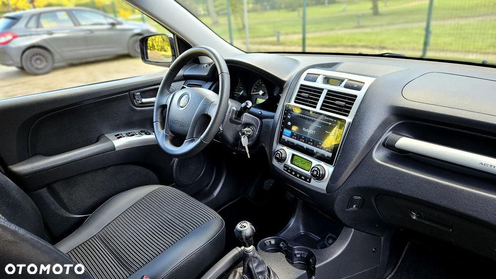 Kia Sportage 2.0 Expedition 2WD - 40