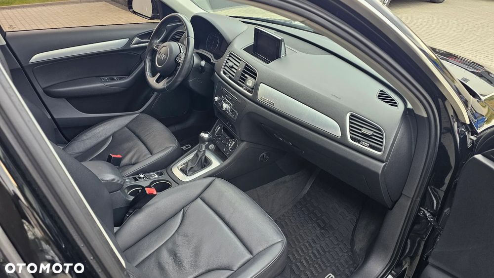 Audi Q3 2.0 TFSI Quattro S tronic sport - 14