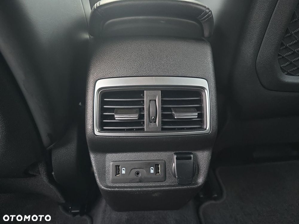 Renault Koleos 2.0 dCi Initiale Paris 4x4 X-Tronic - 23
