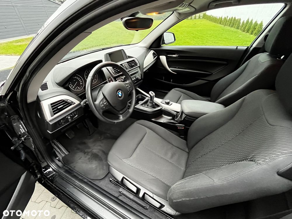 BMW Seria 1 118i Edition Metropolitan - 8