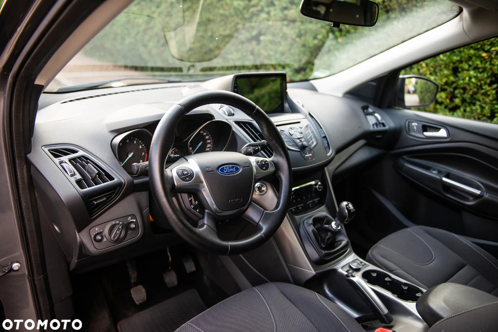 Ford Kuga 1.6 EcoBoost 2x4 Titanium - 20